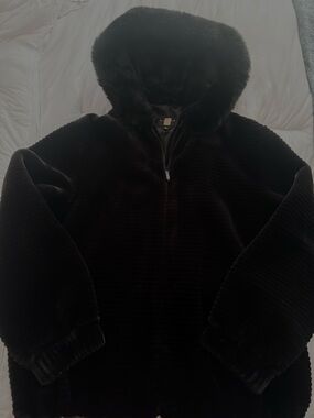 Gallery Plush Hooded Faux Fur Jacket in Black